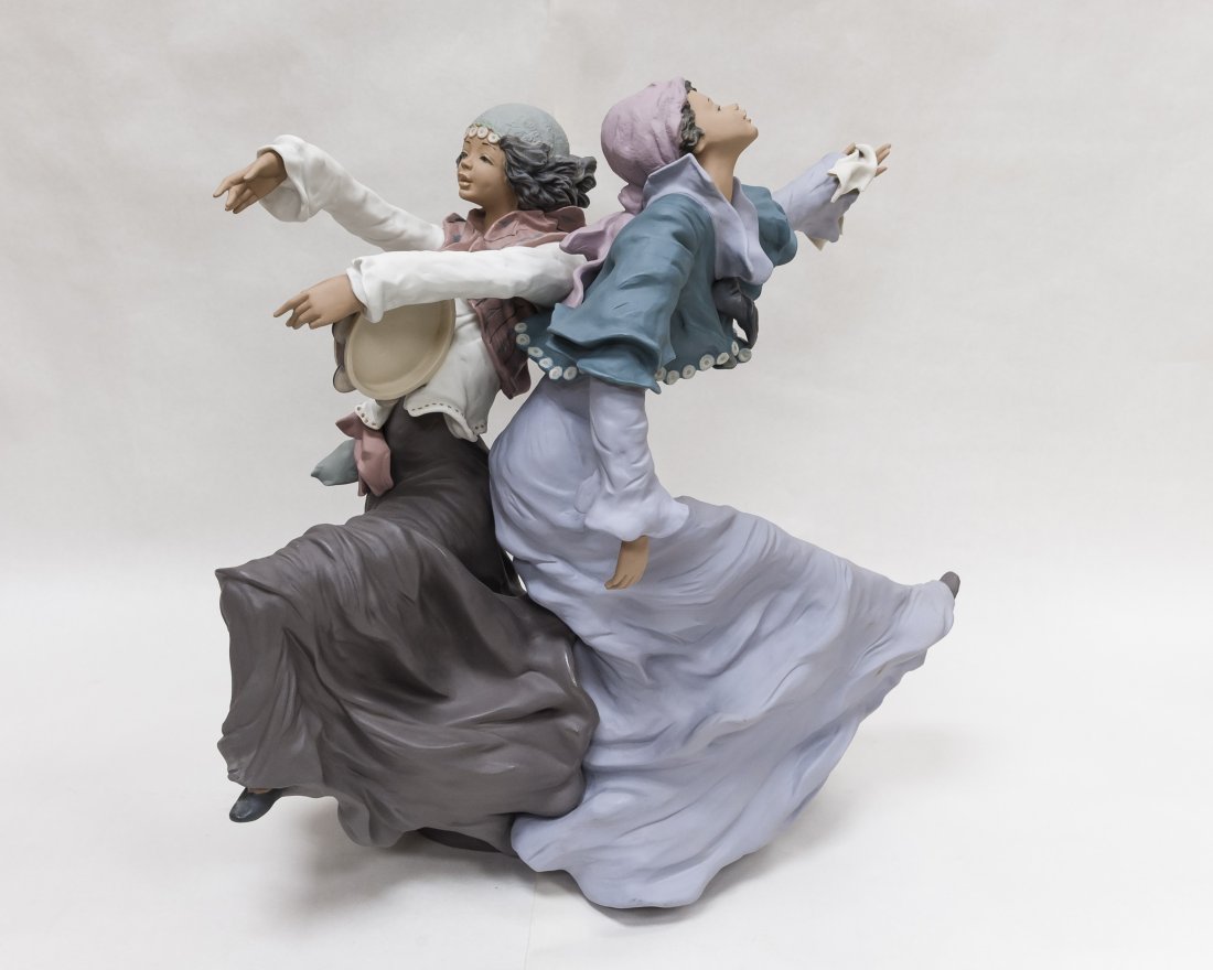 Lladro Limited Edition Porcelain Figural Group. (1 of 10)