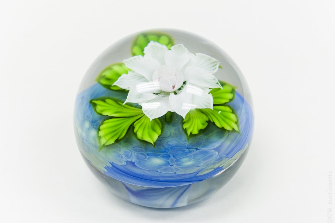 Mayauel Ward Art Glass Paperweight. (1 of 8)