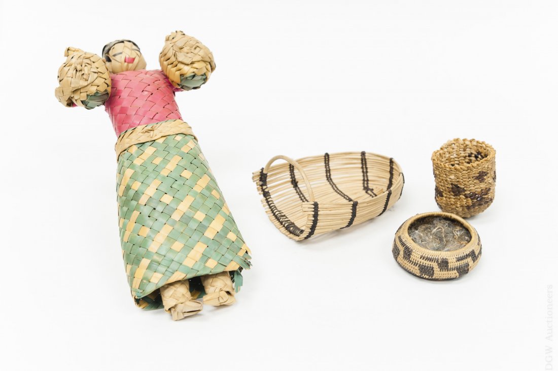 (4) Native American Woven Items. (1 of 8)