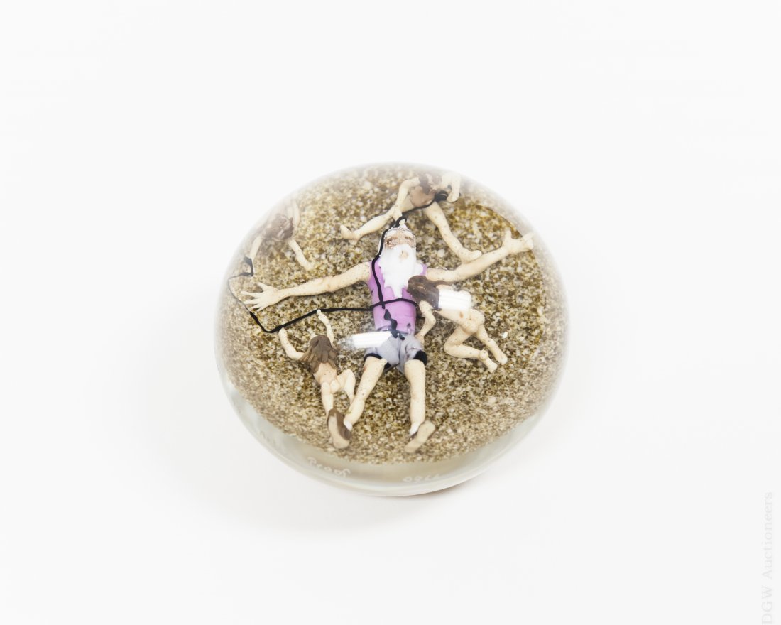 Jim Donofrio Artist Proof Art Glass Paperweight. (1 of 7)