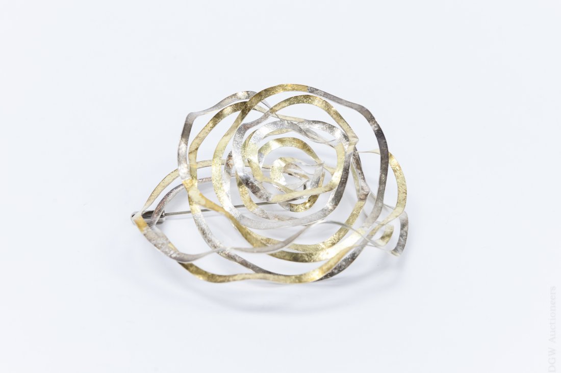 Reiko Ishiyama Brooch. (1 of 4)