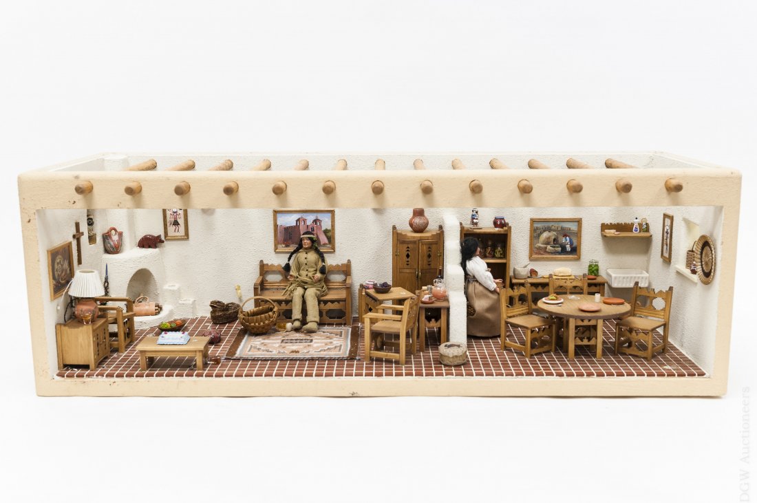 Native Ameican Doll House Diorama. (1 of 9)