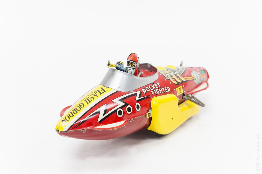Flash Gordon Rocket Fighter. (1 of 8)