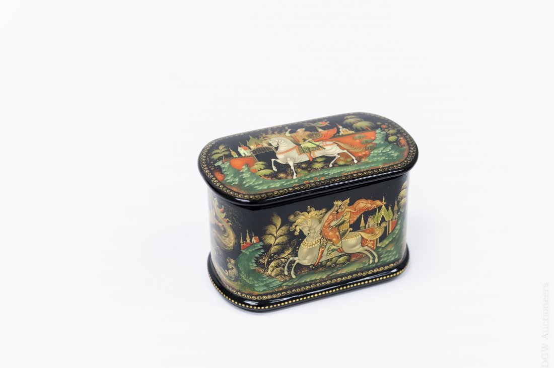 Palekh Russian Lacquer Box. (1 of 6)