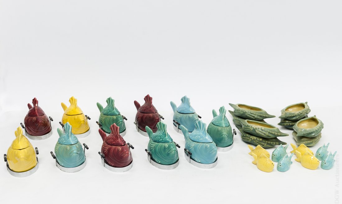 Group of Vintage California Pottery. (1 of 8)