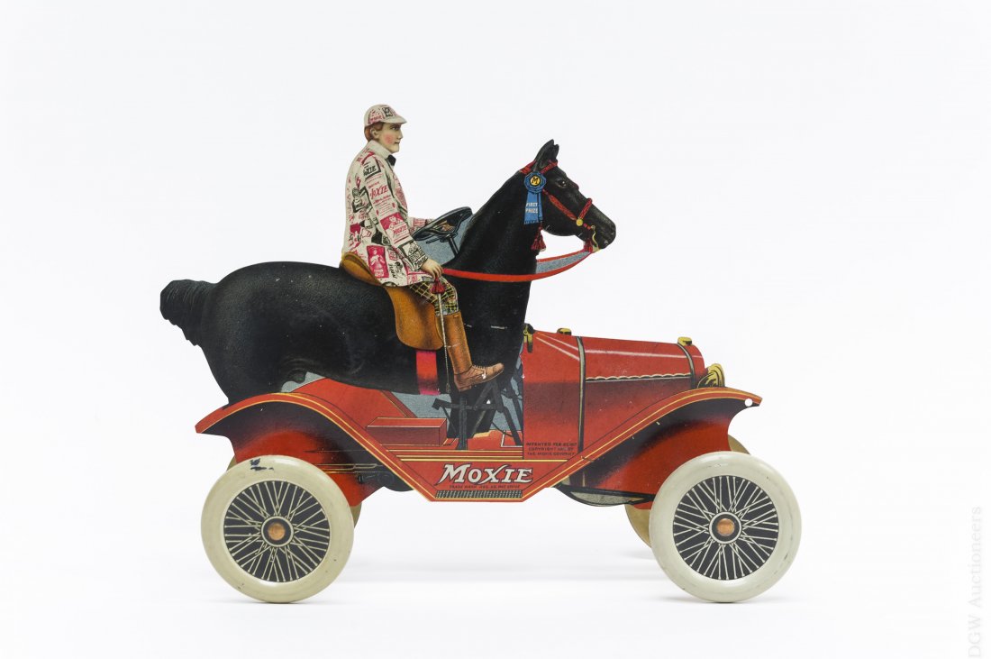 Moxie  "Horsemobile" Lithographed Tin Pull Toy. (1 of 10)