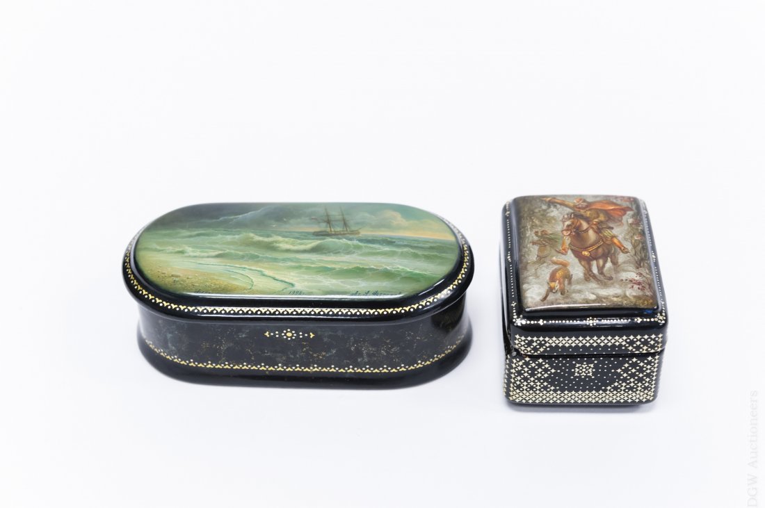 (2)  Fedorov Fedoskino Russian Lacquer Boxes. (1 of 8)