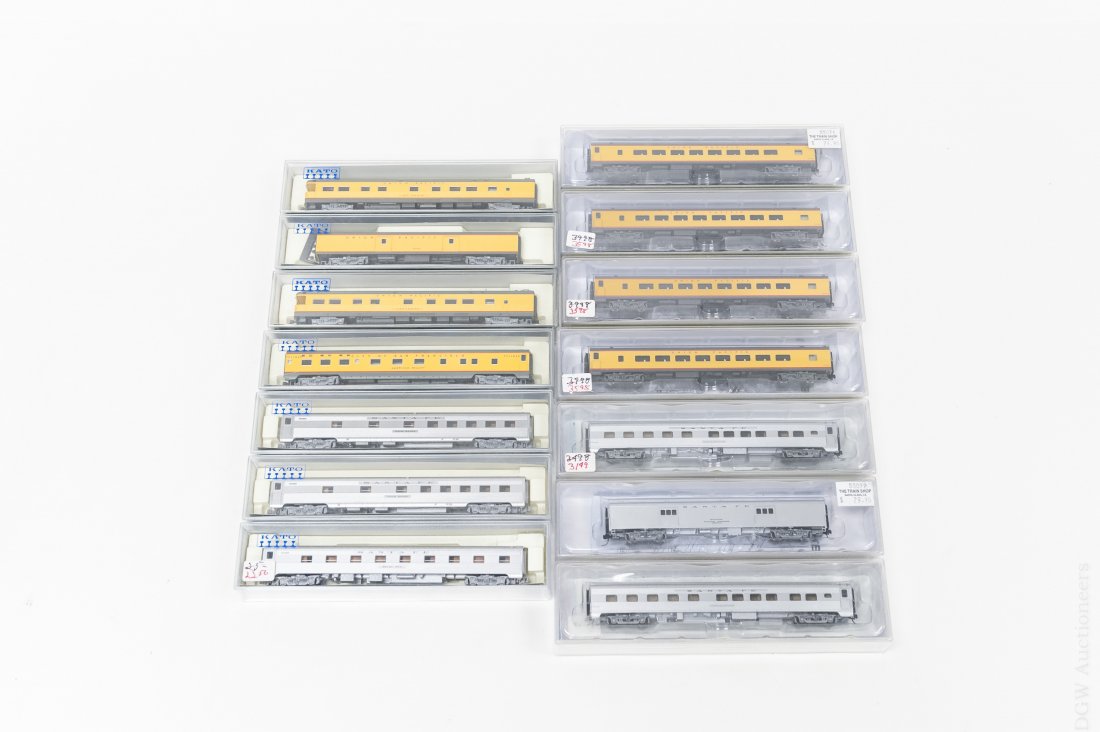 (14) Assorted 'N' Scale Railroad Carriages. (1 of 4)