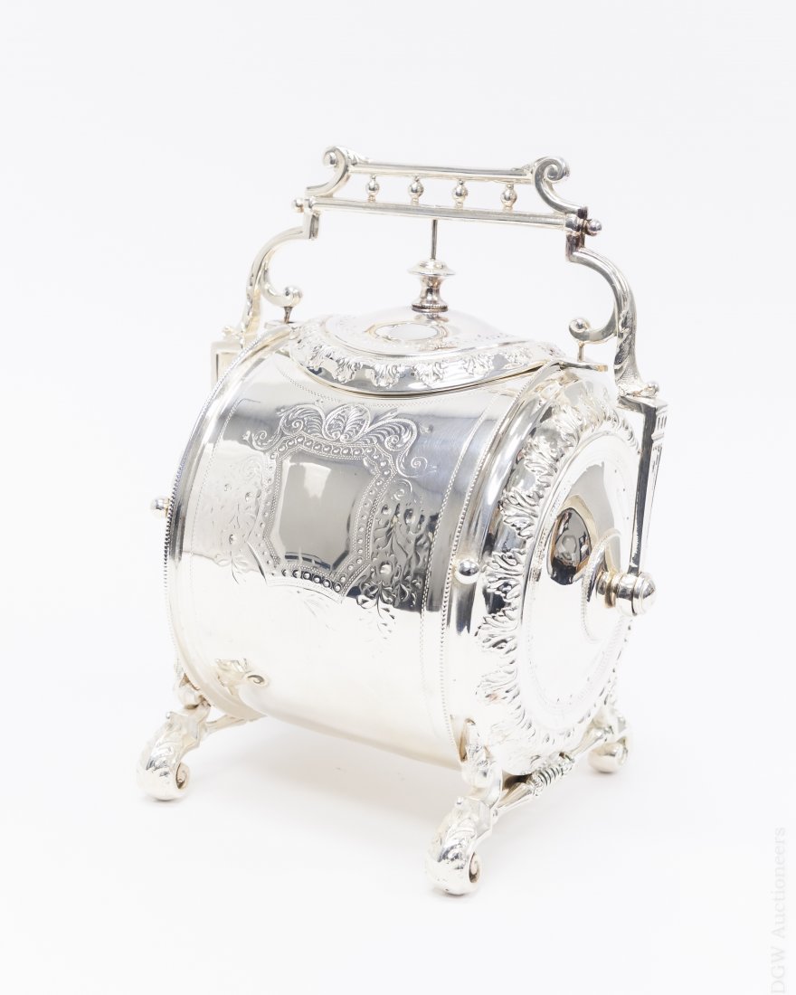 Sheffield Silver Plate Muffin Warmer. (1 of 10)