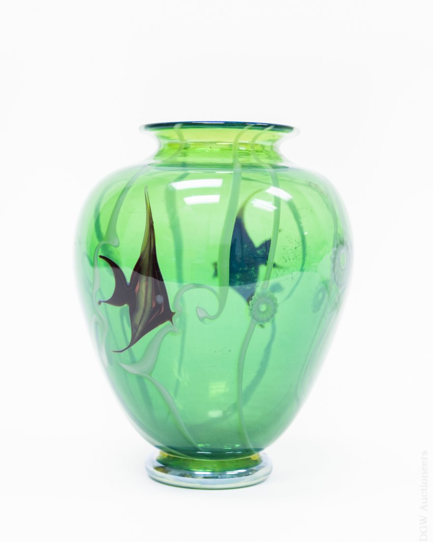 Satava Art Glass Fish Vase. (1 of 10)