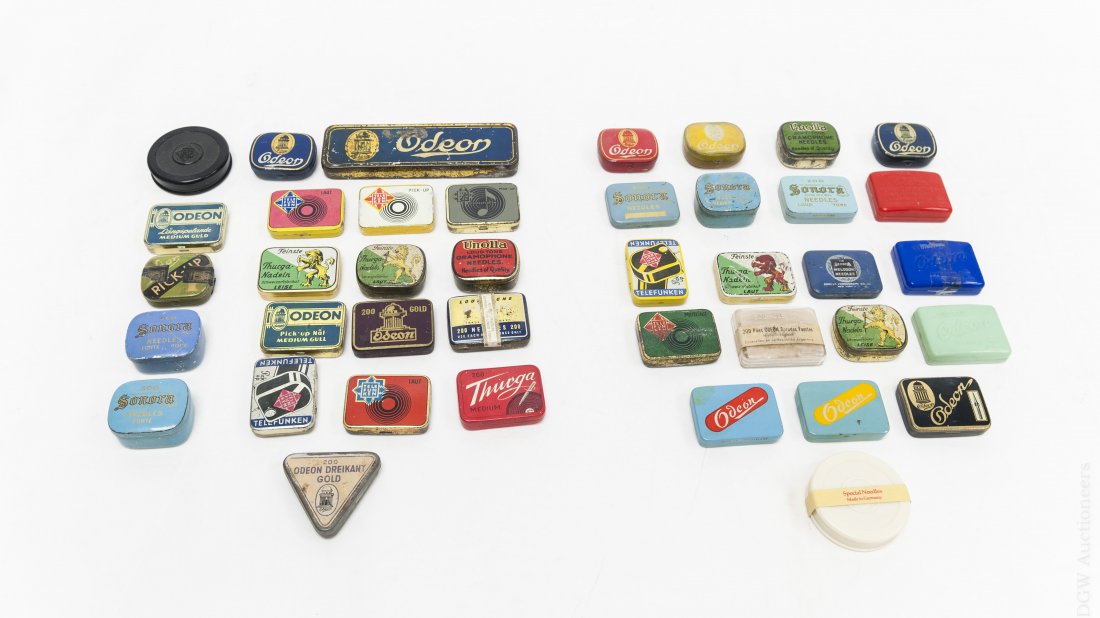 (40) Vintage Gramophone Needle Tins. (1 of 4)