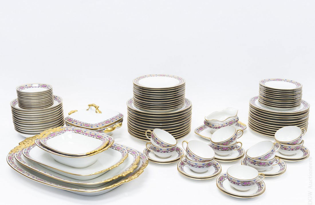 J. Pouyat Limoges Dinner Service. (1 of 9)