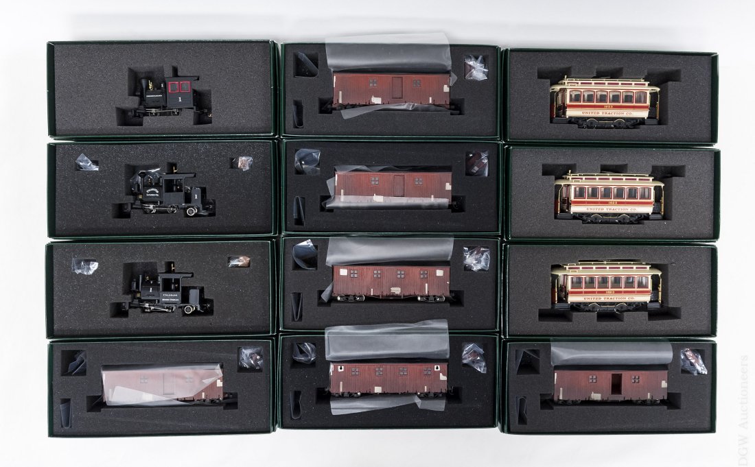(12) Spectrum HO scale Railroad Carriages / Cars. (1 of 3)
