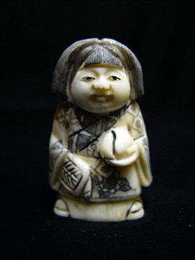 ANTIQUEBone JAPANESE NETSUKE: Japanese Netsuke. All Hand Carved From One Solid Piece Of Bone. Hand Painted With Signature On The Bottom. There Are 2 Holes On The Back, Which Is Used For Hanging. Very Detailed.___Long: 1.5", Deep: