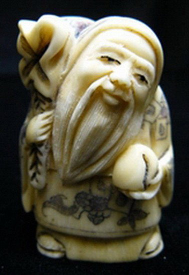 ANTIQUEBone JAPANESE NETSUKE: Japanese Netsuke. All Hand Carved From One Solid Piece Of Bone. Hand Painted With Signature On The Bottom. There Are 2 Holes On The Back, Which Is Used For Hanging. Very Detailed.___Long: 1.5", Deep: 