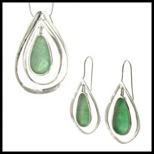 TEAR DROP SHAPED ROMAN GLASS PENDANT AND EARRING: Tear Drop Shaped Roman Glass Pendant and Earring Set