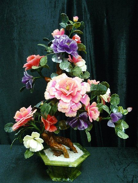 REAL LARGE MULTI JADE BONSAI FLOWER TREE: Real Large Multi Jade Bonsai Flower Tree H: 28 Inches, W: 20 Inches, D: 14 Inches. Weight: 30 Lbs This Lovely Jade Flower Tree Is Made Of Genuine Jade. There Are White, Yellow, Green, Purple And Red.