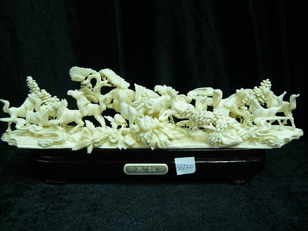 BONE HORSES JUNGLE: Bone Horses Jungle Size: Long: 11", Wide: 3", High: 4" This Beautiful Artwork Is Made From Solid Bones. All Natural And All Hand Carved From High Quality Bones. It Is Not Bone Powder, Resin Or Mouded.