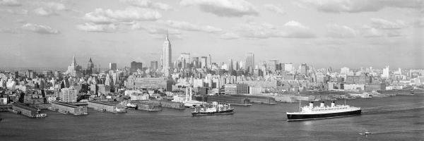 UNKNOWN - MANHATTAN ISLAND, NYC - Giclée on Canvas: UNKNOWN - MANHATTAN ISLAND, NYC - Giclée on Canvas 72 x 24 in.