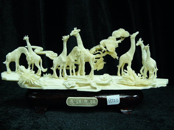 BONE GIRAFFES JUNGLE: Bone Giraffes Jungle - Size: Long: 8.5", Wide: 3", High: 4" - This Beautiful Artwork Is Made From Solid Bones. All Natural And All Hand Carved From High Quality Bones. It Is Not Bone Powder, Resin Or 