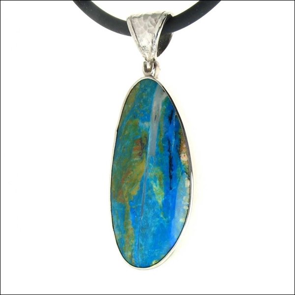 PERUVIAN OPAL PENDANT: Peruvian Opal Pendant---metal: Sterling Silver-stones: Perivian Opal-measures: 2.1" Tall X .8" Wide-