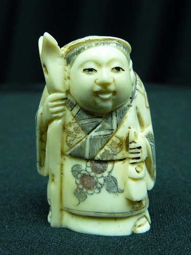 2" ANTIQUE BONE NETSUKE: 2" Antique Bone Netsuke - 1"x1.5"x2" - This Is Japanese Netsuke. All Hand Carved From One Solid Piece Of Cow Bone. Hand Painted With Signature On The Bottom. There Are 2 Holes On The Back, Which Is Us
