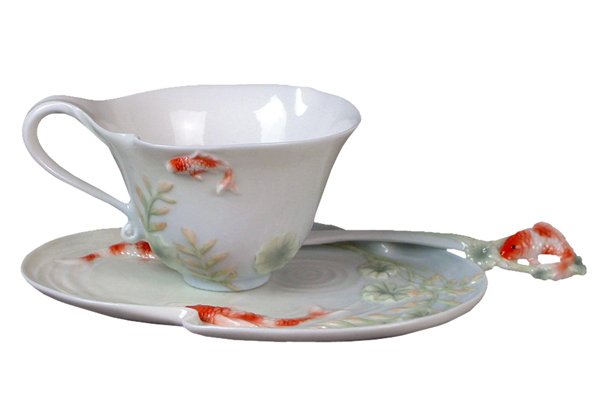 KOI COFFE CUP SET WITH SPOON: Koi Coffe Cup Set With Spoon - Material - Fine Porcelain - Size - (l) 5 1/2