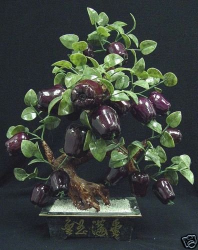 REAL JADE APPLES TREE: Real Jade Apples Tree - L: 16", W: 12", H: 20" - This Is An Apples Tree, Made From Natural Southern Jade. The Apples Are Solid.