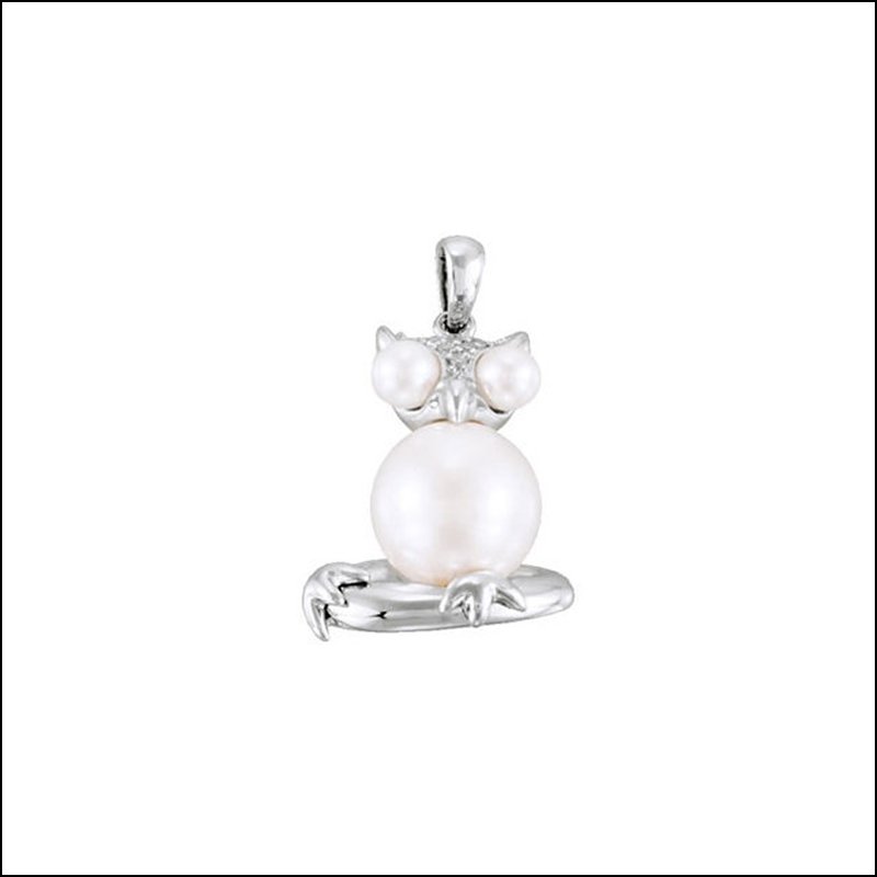 FRESHWATER CULTURED PEARL OWL PENDANT: FRESHWATER CULTURED PEARL OWL PENDANT - Ster / 3.5-4Mm/9.5-10Mm/.05 Ct Tw / P / Freshwater Cul Prl Owl Pendant - Weight: 1.61DWT - GramWeight: 2.5