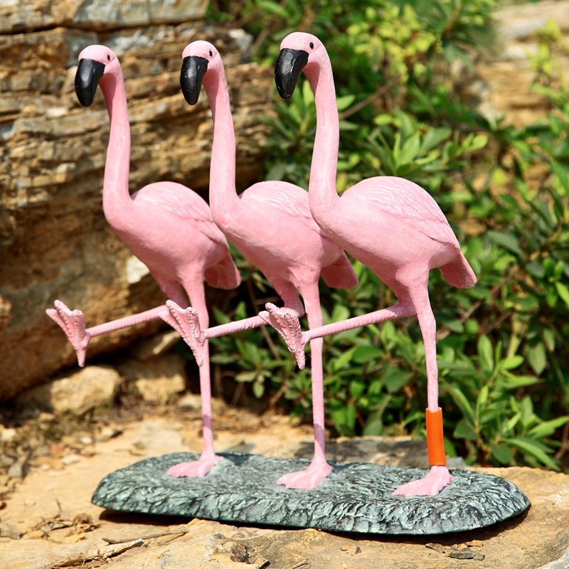 PINK FLAMINGO CHORUS LINE: Pink Flamingo Chorus Line - Weight: 3.5 Lbs - Size: 11.5"H 14.5"W 10.5"D - Material: ALUMINUM