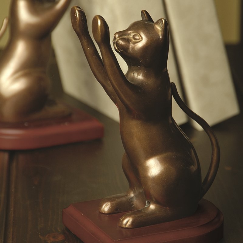 CURIOUS CAT BOOKENDS PR: Curious Cat Bookends PR - Weight: 6.00 Lbs - Size: 8"H - Material: Brass