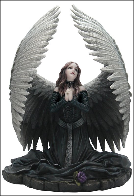 PRAYER FOR THE FALLEN - BRONZE: Prayer For The Fallen - Material - Cold Cast Bronze - Size - 8 3/4