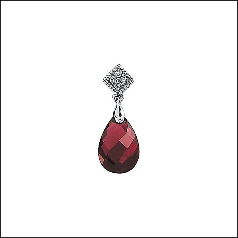 GENUINE BRAZILIAN GARNET & DIAMOND PENDANT: Genuine Brazilian Garnet & Diamond Pendant - 14kw / 12x8/.04cttw / P / Gen Brazilian Garnet & Dia Pen - Weight: 0.32dwt - Gramweight: 0.5