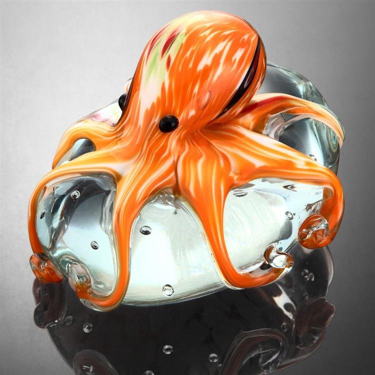 ART GLASS ORANGE OCTOPUS PAPERWEIGHT: Dimensions: 4.5"h 6.5"w 3.5"d Material: Glass Weight: 3.50lbs