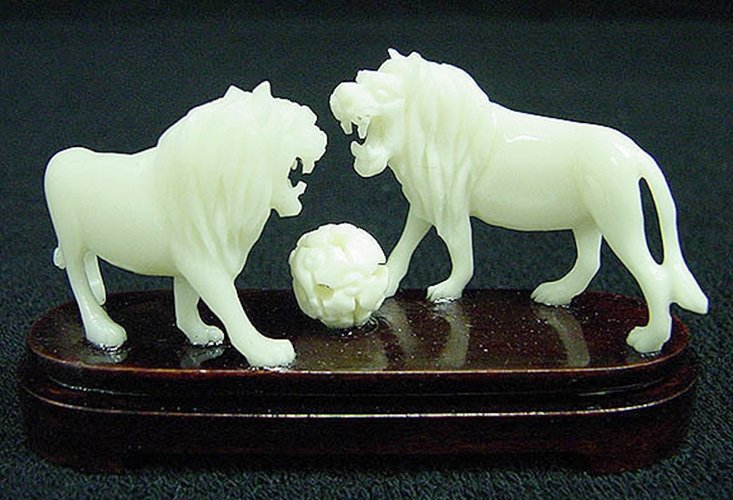 SOLID BONE 2 LIONS: Solid Bone 2 Lions - Long: 3", Wide: 1", High: 2" Sold Out - This Beautiful Art Is Made From High Quality Solid Bones. All Natural And All Hand Carved. It Is Not Bone Powder, Resin Or Mouded. Very Det