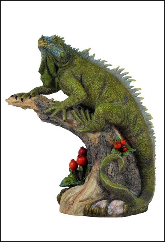 IGUANA: Iguana - Material - Poly Stone - Size - (h) 11