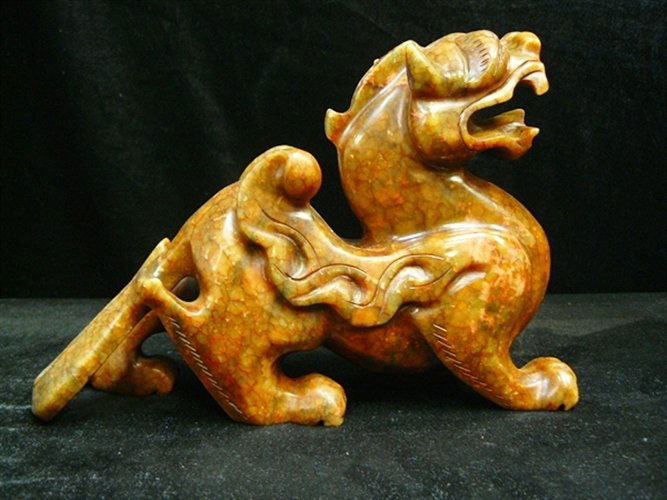 NATURAL JADE PIXIU/KYLIN/ANCIENT DRAGON: Natural Jade Pixiu/kylin/ancient Dragon - Size: Wide 10", Deep 4", High 7" Price For One Piece Only, Not For A Pair. - N Ancient Chinese Creature Named Pixiu Or Kylin. It Is Made From One Solid Piece