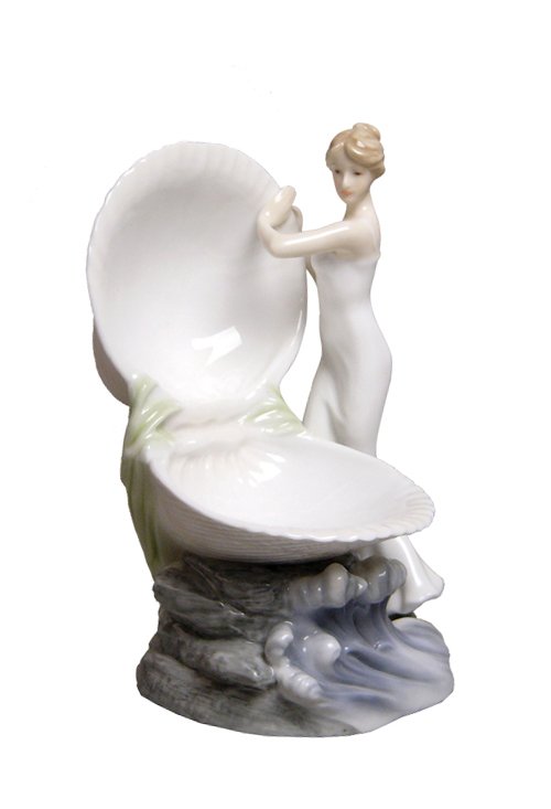 WOMAN & CLAM SHELL JEWELRY TRAY: Woman & Clam Shell Jewelry Tray - Material - Fine Porcelain - Size - (h) 6 1/4
