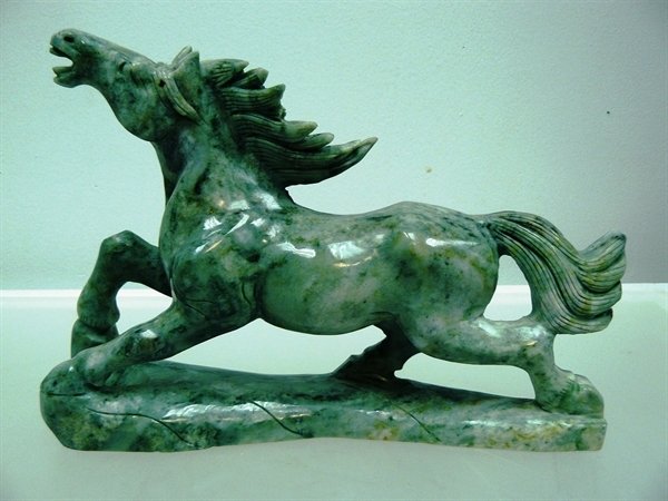 Jade Running Wild Horse: Jade Running Wild Horse - Size: Long 12", Deep 3", High 8" - Jade Running Horse, Hand Carved From One Solid Piece Of Jade.