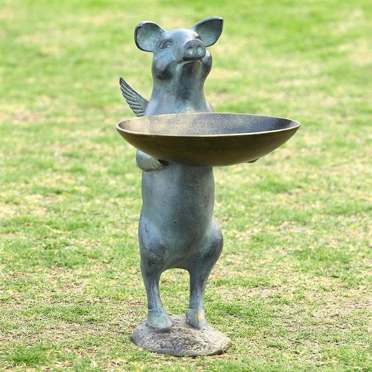 Winged Pig Birdfeeder (1 of 1)