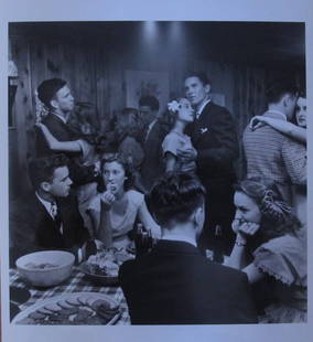 1947 Nina Leen Photograph Life Magazine Teenagers At A: This Is Not A Reproduction But An Authentic Original Nina Leen 8” X 10” Photograph, A Silver Gelatin Glossy Print From The Original Negative, In Excellent Condition. It Is Stamped On The Reverse B