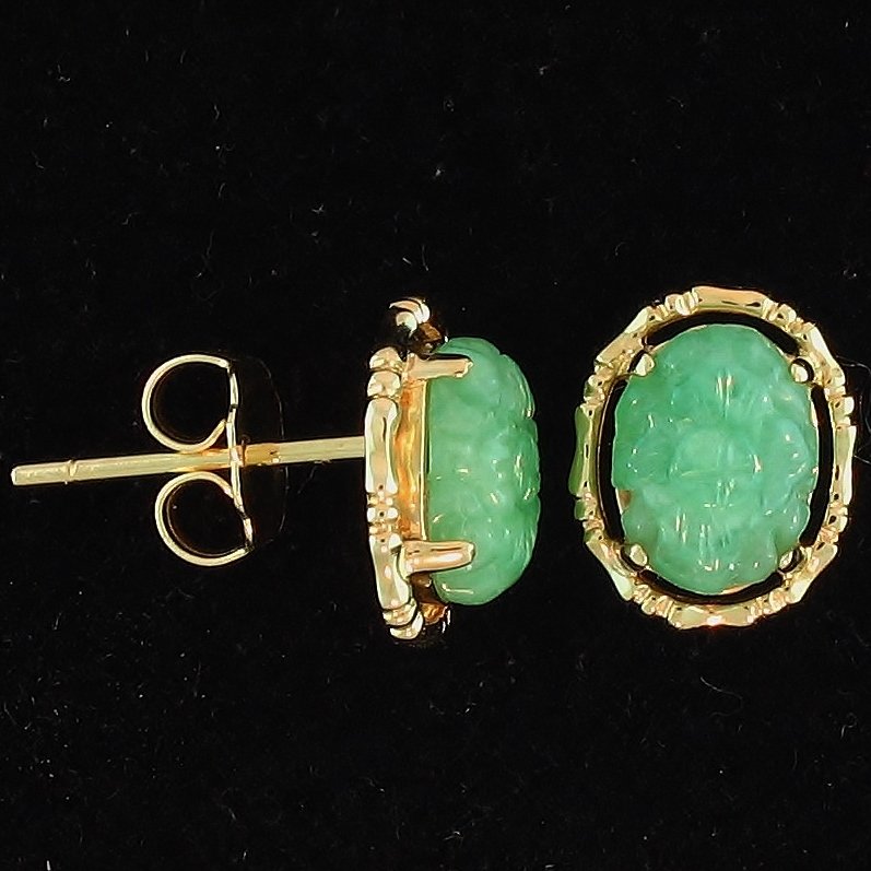 Natural Green Jade Earrings (1 of 1)