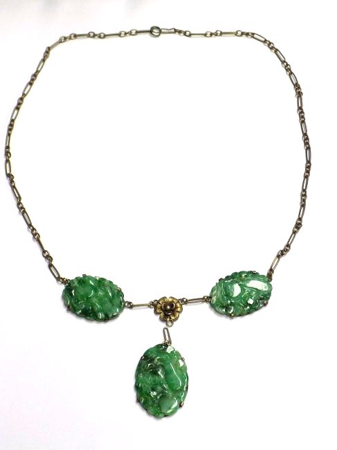 CHINESE GREEN JADEITE STERLING SILVER NECKLACE (1 of 5)