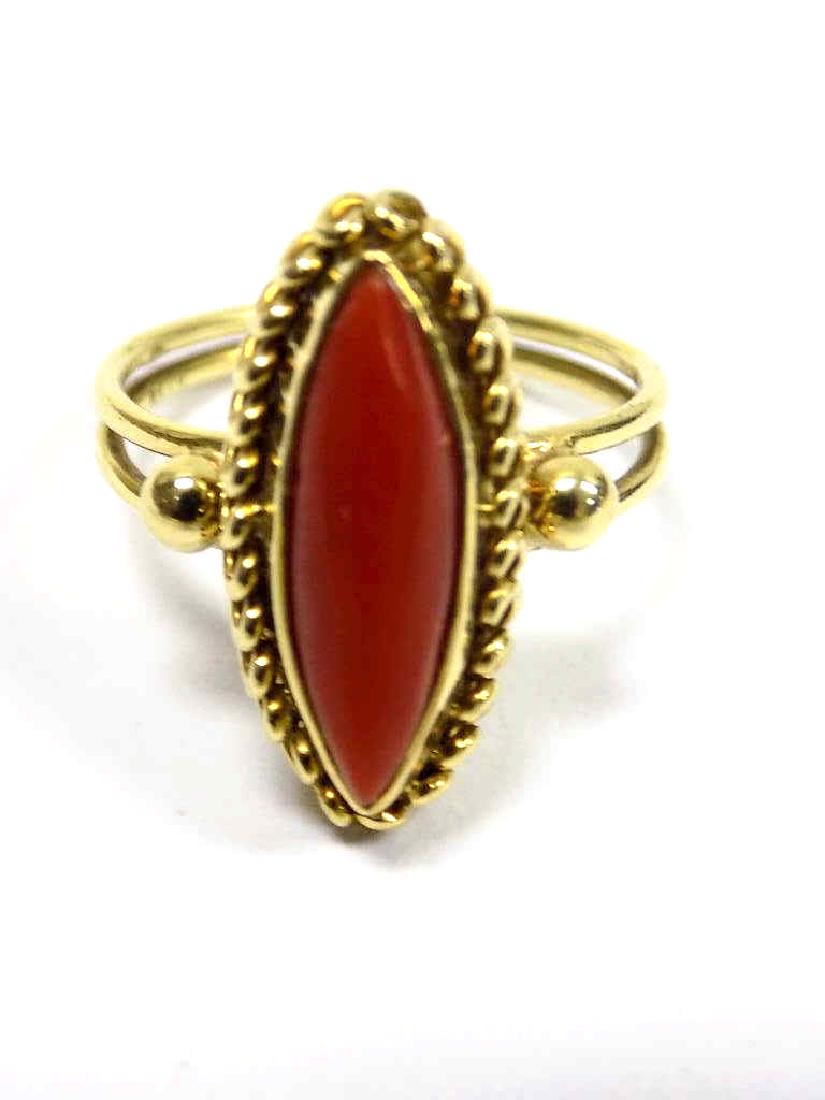 18K YELLOW GOLD & CORAL ART DECO RING (1 of 2)