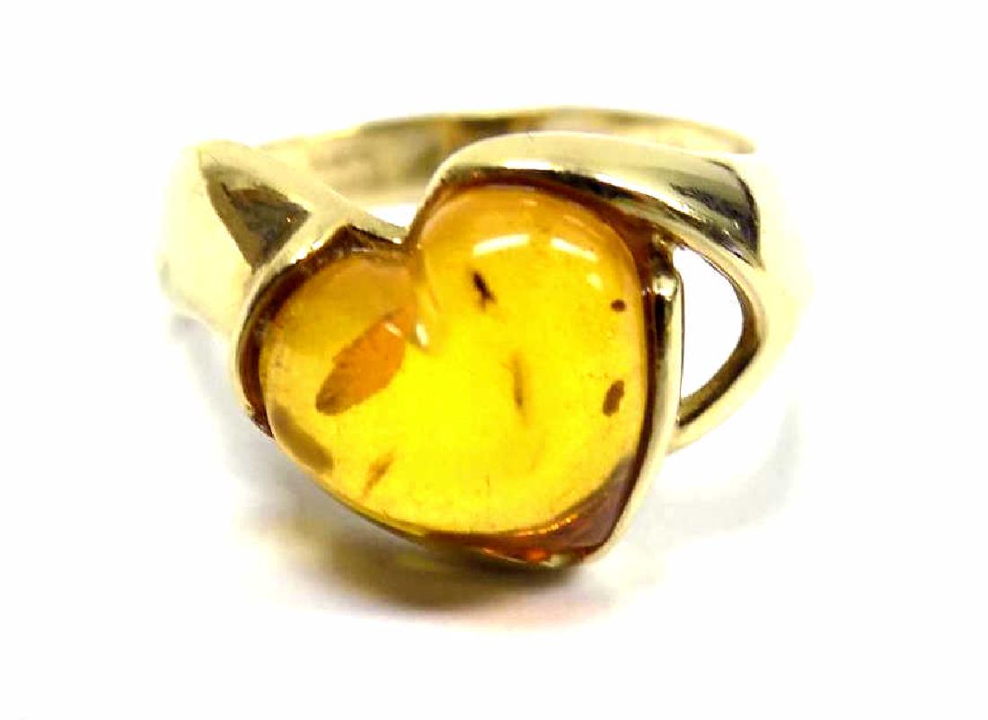 14K YELLOW GOLD AMBER COLOR HEART RING (1 of 2)