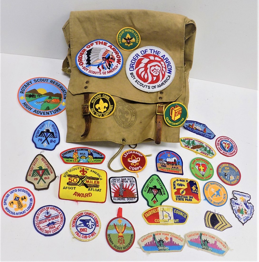 VINTAGE AMERICAN BOY SCOUTS COLLECTION (1 of 2)