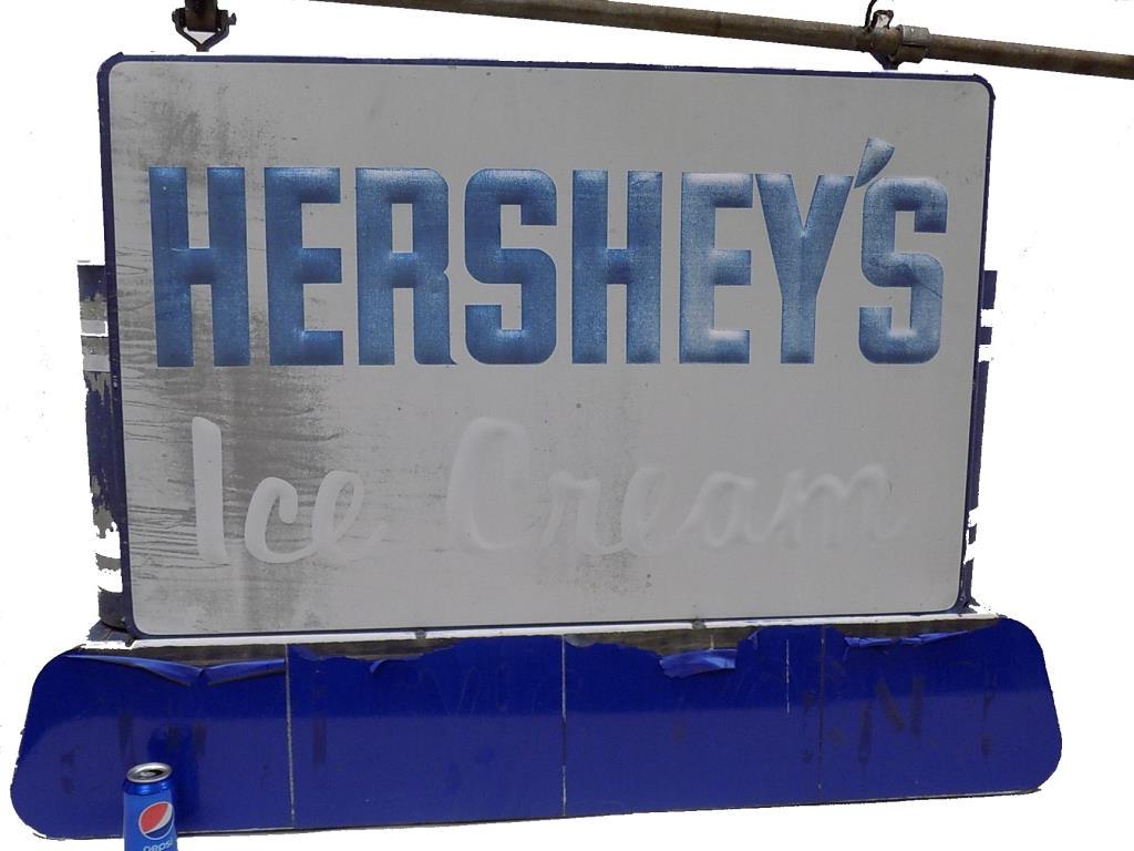 HERSHEY'S ICE CREAM STORE STEEL ADVERTISING SIGN (1 of 4)
