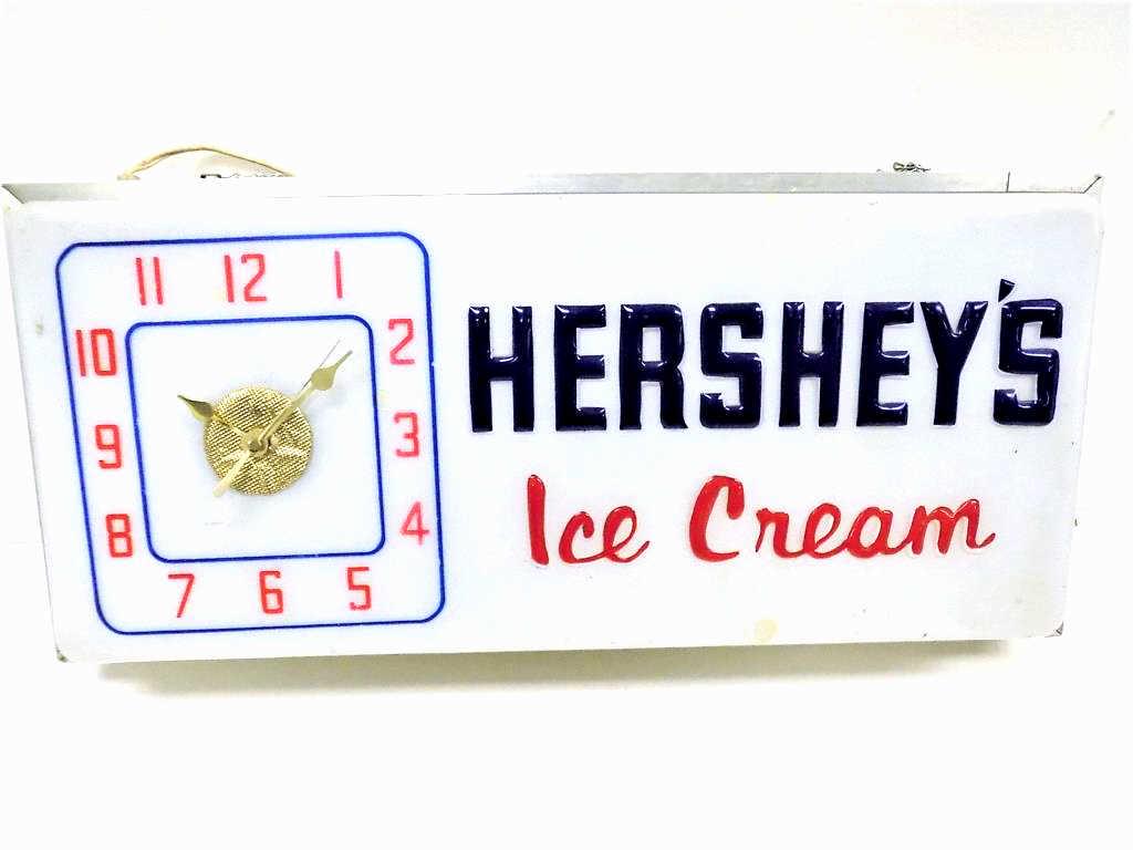 HERSHEY'S ICE CREAM STORE ADVERTISING CLOCK (1 of 1)