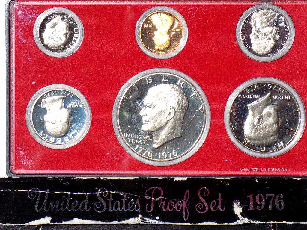 UNITED STATES PROOF SET 1976 SEALED COIN SET (1 of 3)