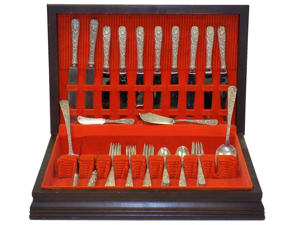 KIRK SON FLORAL REPOUSSE STERLING SILVER SERVICE (1 of 6)